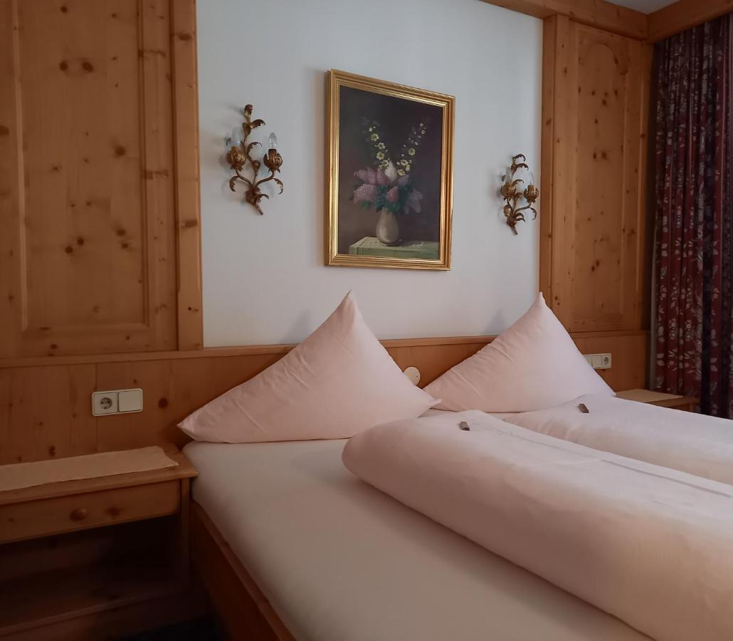 Aparthaus Camping Stubai Neustift im Stubaital Esterno foto